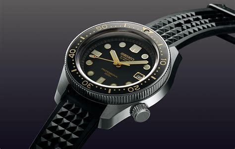 seiko heritage diver watch.